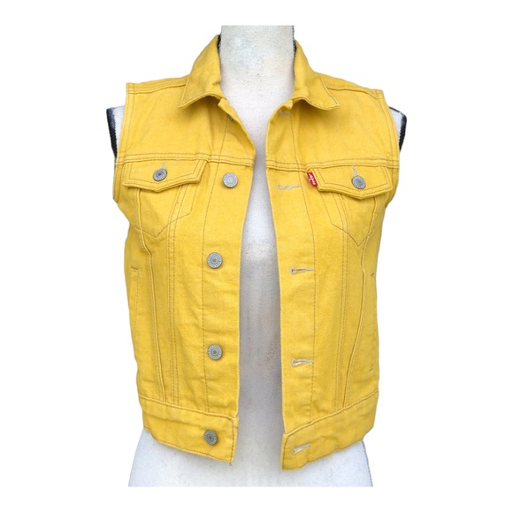 Levi's Jackets & Blazers - Levi Strauss & Co Mustard  Jean Vest S Youth size Small.